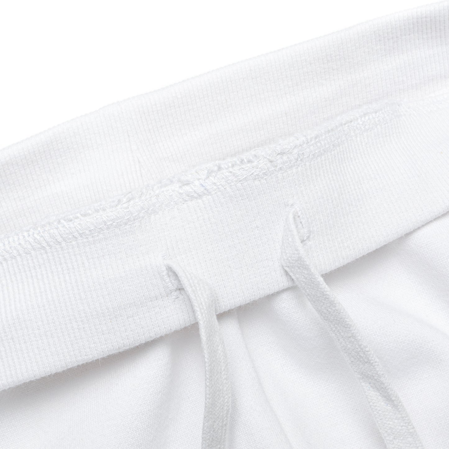 WHITE SHORT WITH CHSN PRINT